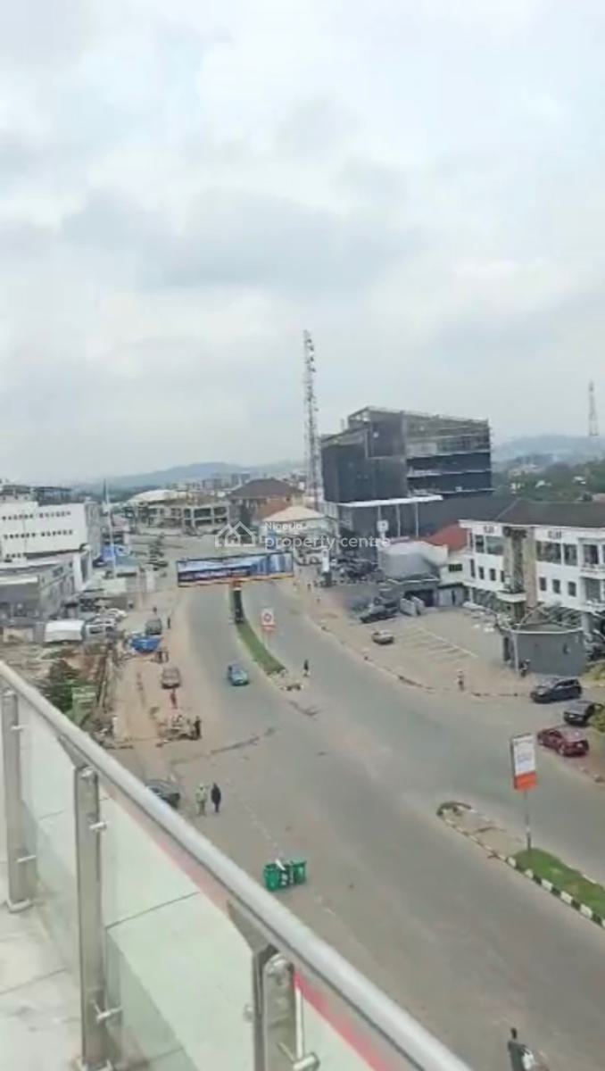 a Standard Perfect for Lounge / Restaurant, Wuse 2, Abuja, Commercial Property for Rent