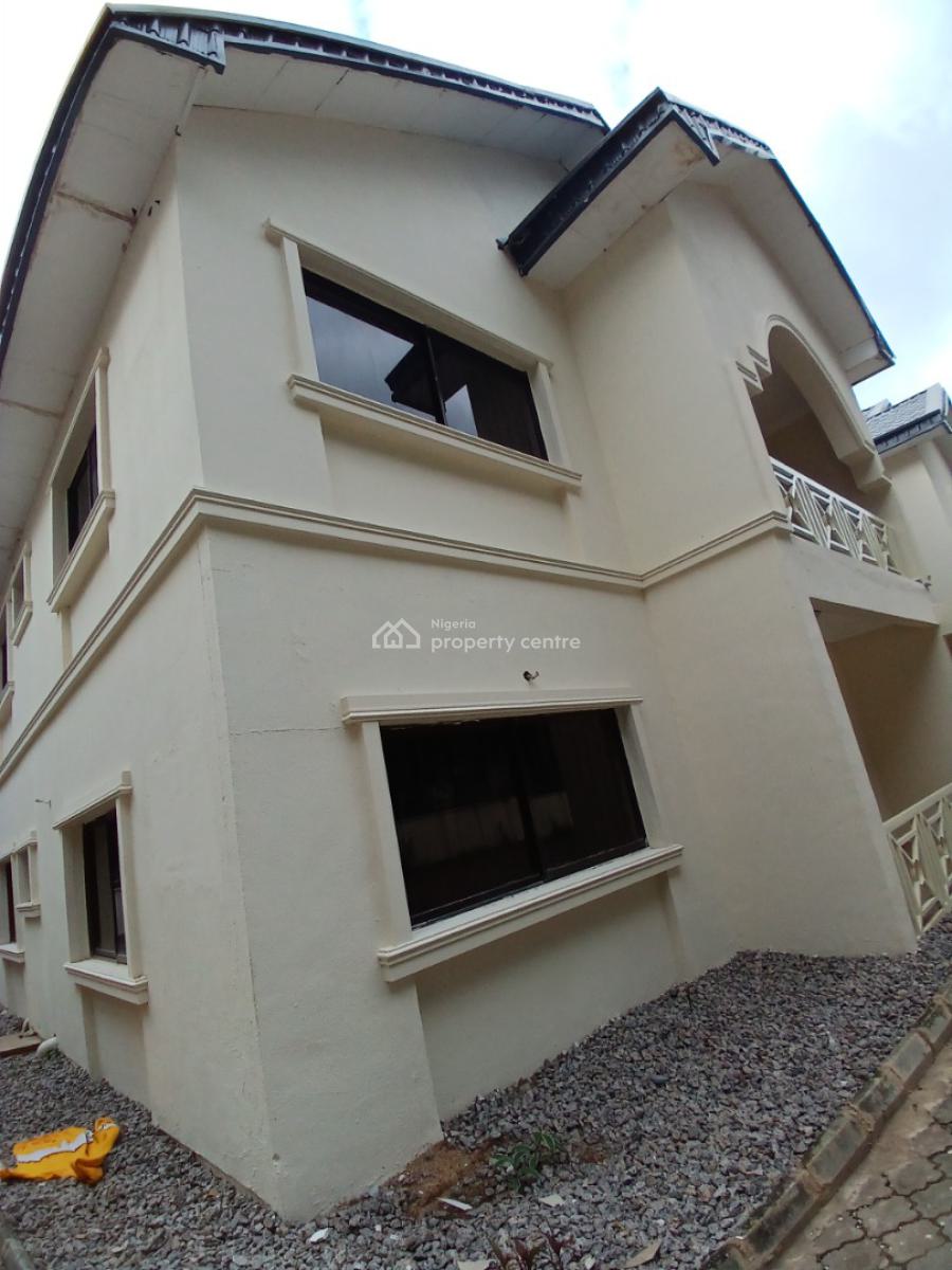 Well Renovated 3 Bedroom Block of Flat, Diplomatic Zone, Asokoro District, Abuja, House for Rent