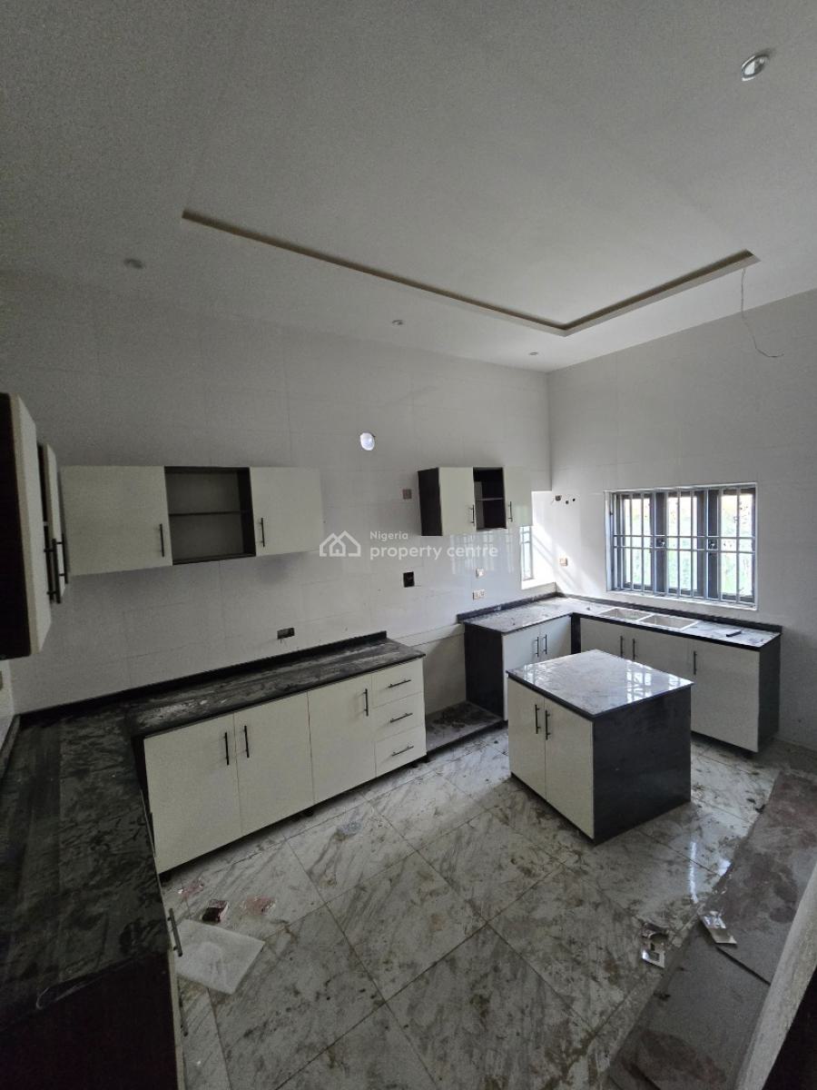 5 Bedroom Detached Duplex, Guzape District, Abuja, Detached Duplex for Sale