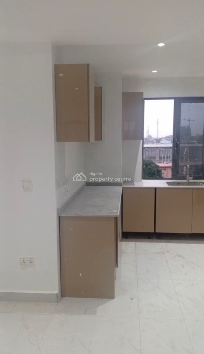 a Standard, Newly Built 3 Bedroom Flat, Alagomeji, Yaba, Lagos, Flat / Apartment for Rent