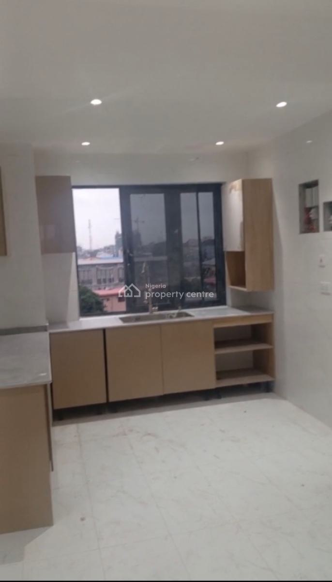 a Standard, Newly Built 3 Bedroom Flat, Alagomeji, Yaba, Lagos, Flat / Apartment for Rent