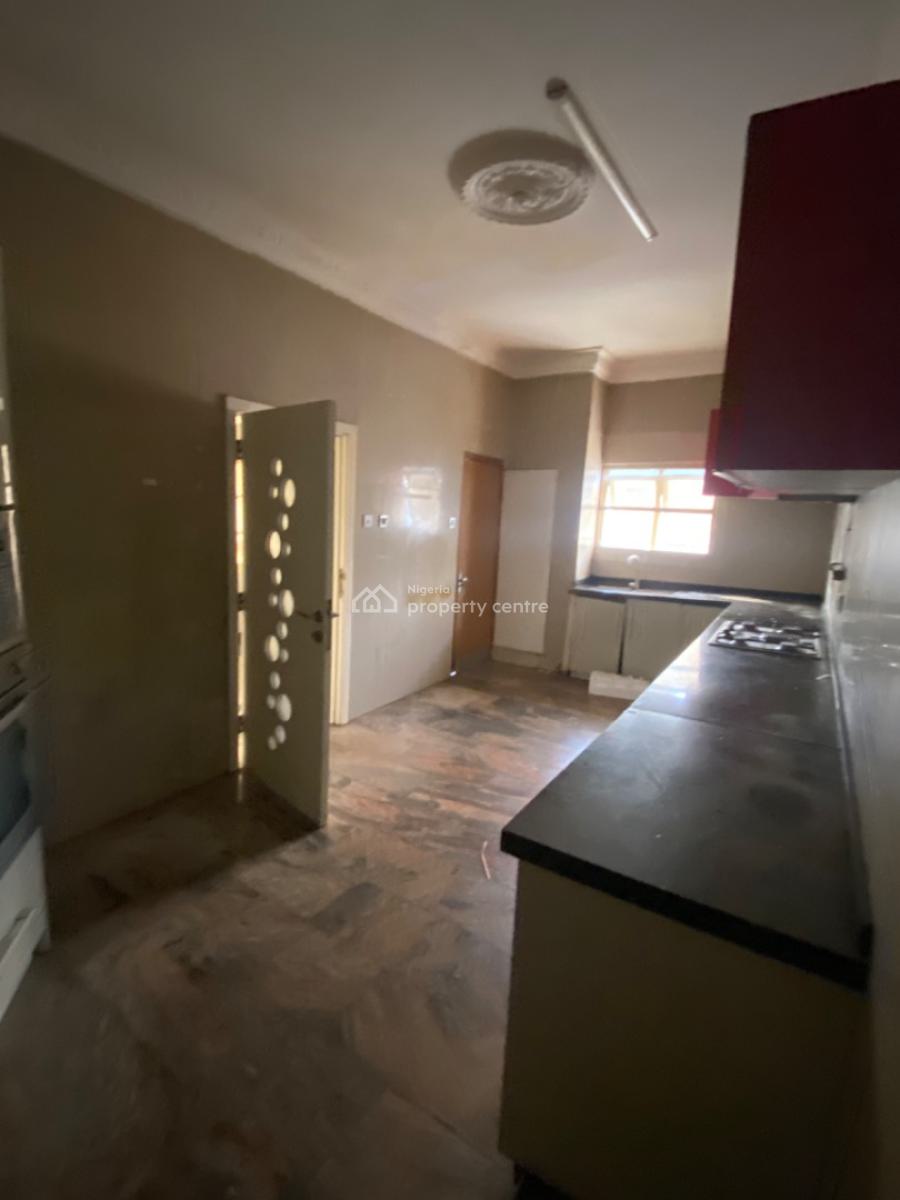 Luxury Spacious 3 Bedroom Flat Fully Serviced, with Ac, Gen, Laundry, By Arab, Utako, Abuja, Flat / Apartment for Rent