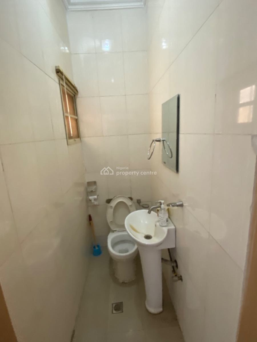 Luxury Spacious 3 Bedroom Flat Fully Serviced, with Ac, Gen, Laundry, By Arab, Utako, Abuja, Flat / Apartment for Rent