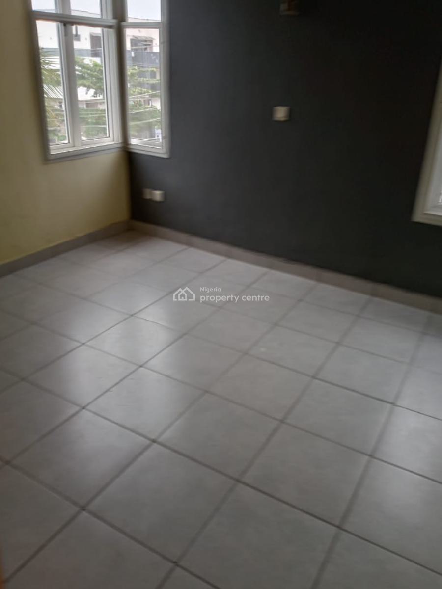2 Bedroom Apartment, Lekki Phase 1, Lekki, Lagos, Flat / Apartment for Rent