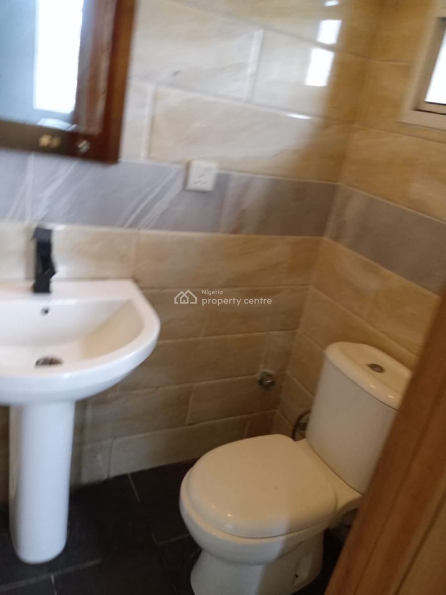 2 Bedroom Apartment, Lekki Phase 1, Lekki, Lagos, Flat / Apartment for Rent