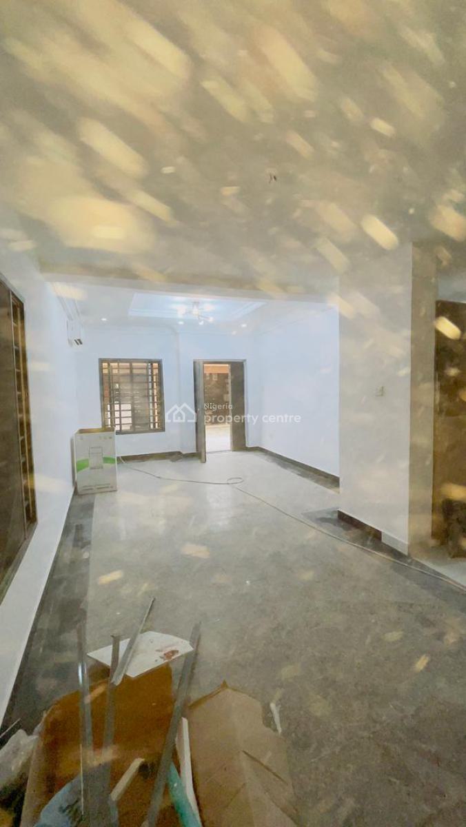 Luxury 3 Bedroom Self Service Apartment with Bq, Lekki Phase 1, Lekki, Lagos, Flat / Apartment for Rent
