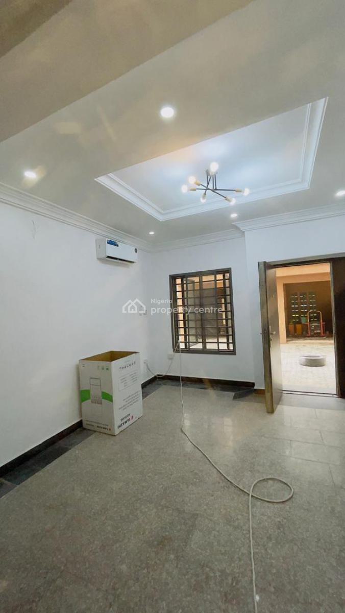 Luxury 3 Bedroom Self Service Apartment with Bq, Lekki Phase 1, Lekki, Lagos, Flat / Apartment for Rent