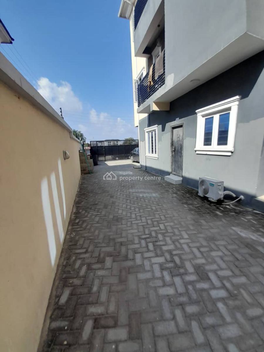 Mini Flat, Maroko, Alaguntan, Ajah, Lagos, Mini Flat (room and Parlour) for Rent