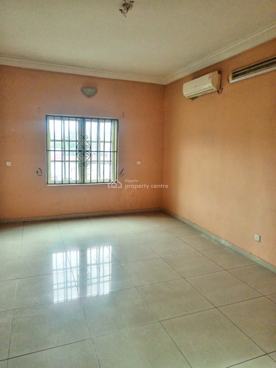 a Lovely 3 Flat with a Bq in a Serviced Apartment, Ikeja Gra, Ikeja, Lagos, Flat / Apartment for Rent