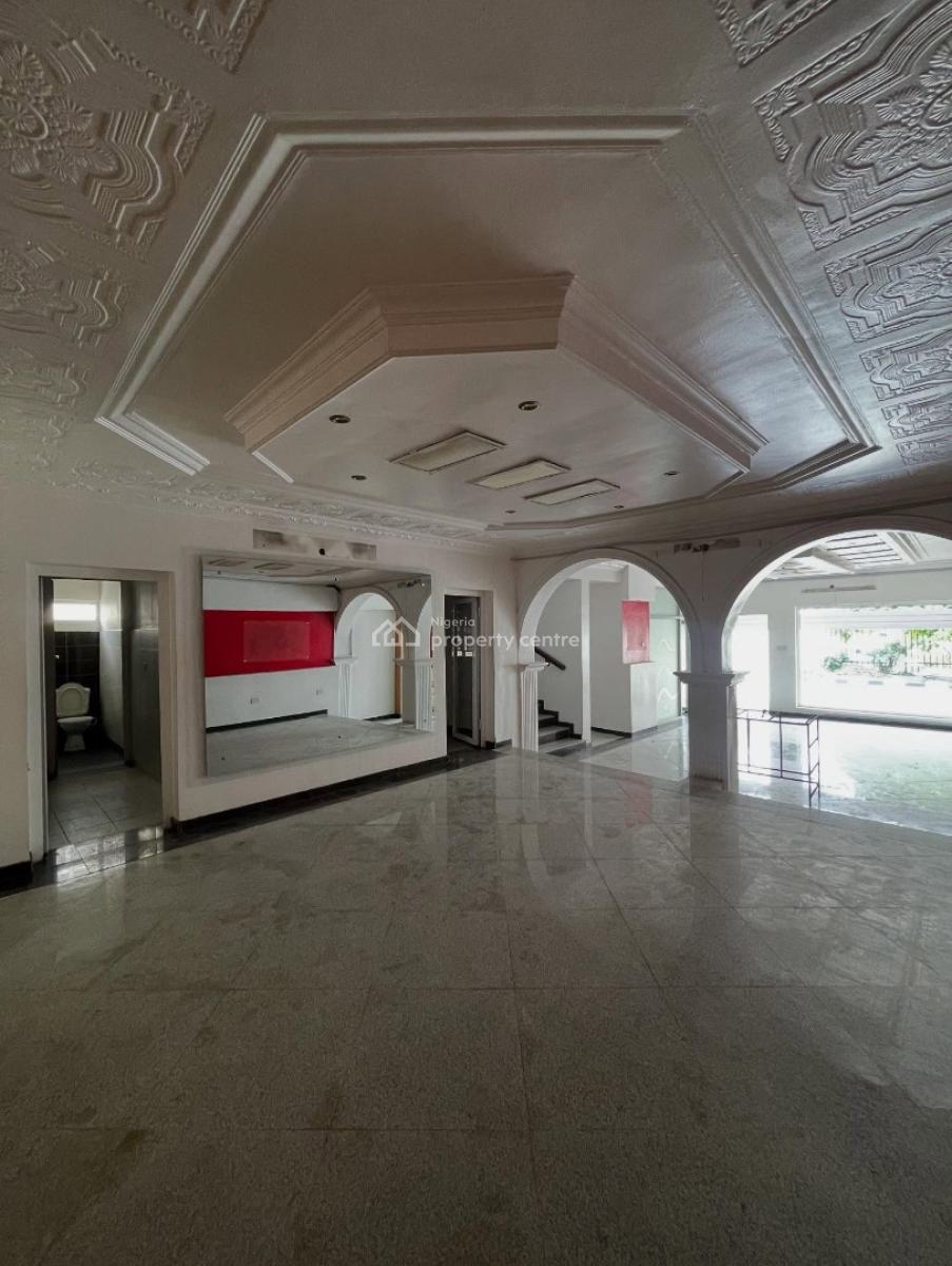 Contemporary 5 Bedroom Semi Detached Duplex with Bq, Lekki Phase 1, Lekki, Lagos, Semi-detached Duplex for Rent