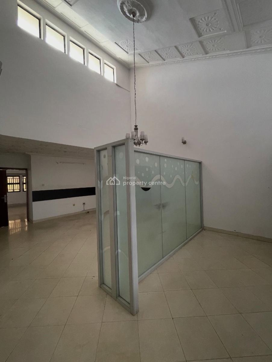Contemporary 5 Bedroom Semi Detached Duplex with Bq, Lekki Phase 1, Lekki, Lagos, Semi-detached Duplex for Rent