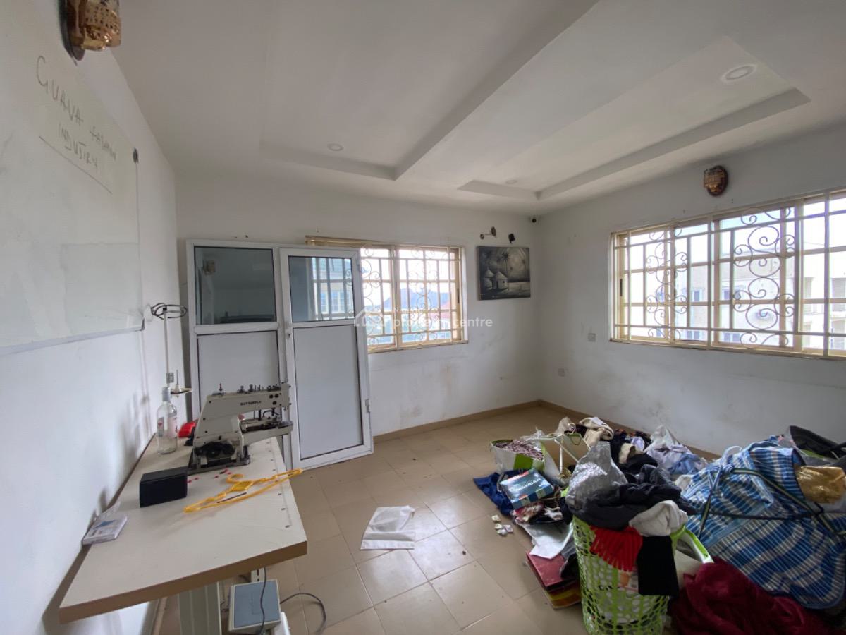3 Bedroom Block of Flats, Wuye, Abuja, Block of Flats for Sale