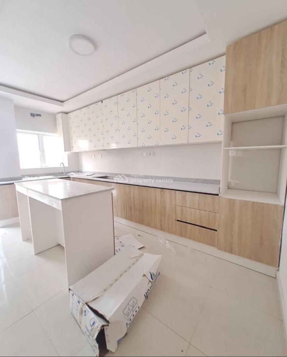 Spacious 6 Bedroom Semi Detached Duplex with Bq, Western Foreshore Estate, Osapa, Lekki, Lagos, Semi-detached Duplex for Sale