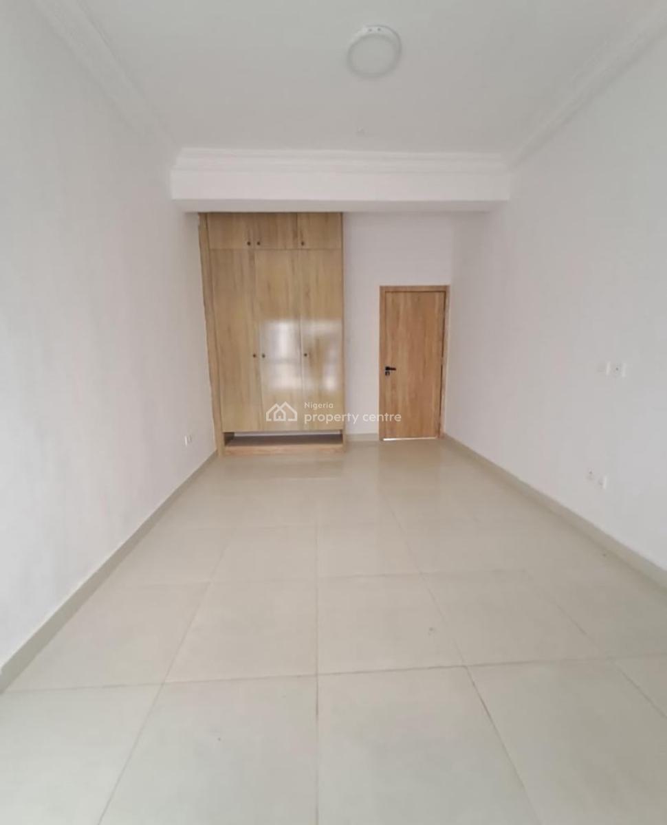 Spacious 6 Bedroom Semi Detached Duplex with Bq, Western Foreshore Estate, Osapa, Lekki, Lagos, Semi-detached Duplex for Sale