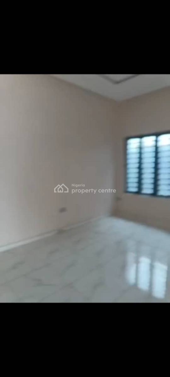 4 Bedroom Semi Detached House, Lekki Phase 1, Lekki, Lagos, Semi-detached Duplex for Rent