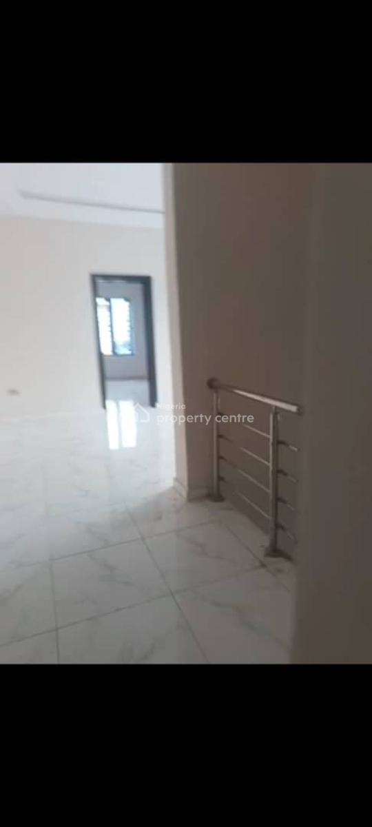 4 Bedroom Semi Detached House, Lekki Phase 1, Lekki, Lagos, Semi-detached Duplex for Rent