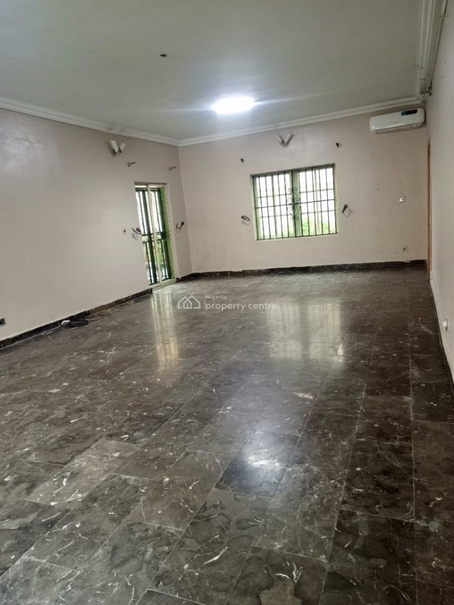4 Bedroom Flat in a Sere Environment with a Bq Pool and Gym, Ikeja Gra, Ikeja, Lagos, Flat / Apartment for Rent