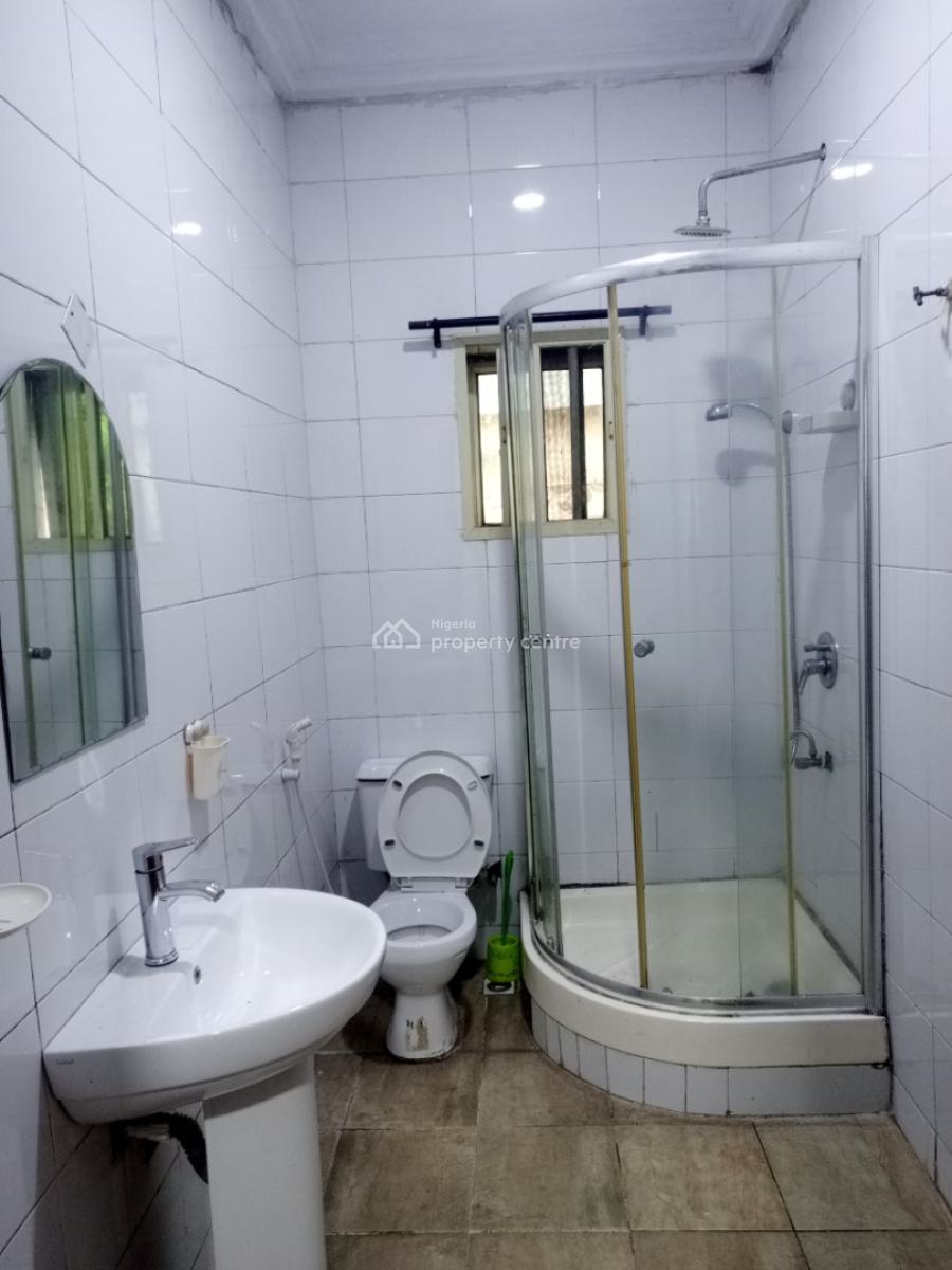 4 Bedroom Flat in a Sere Environment with a Bq Pool and Gym, Ikeja Gra, Ikeja, Lagos, Flat / Apartment for Rent