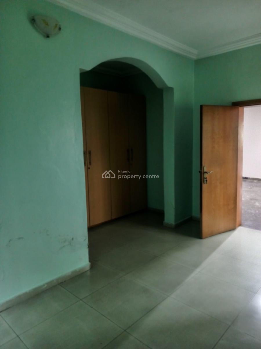 4 Bedroom Flat in a Sere Environment with a Bq Pool and Gym, Ikeja Gra, Ikeja, Lagos, Flat / Apartment for Rent