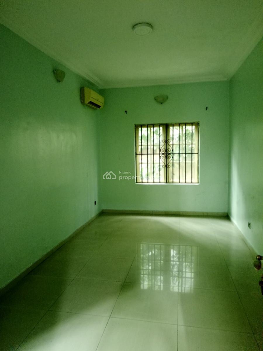4 Bedroom Flat in a Sere Environment with a Bq Pool and Gym, Ikeja Gra, Ikeja, Lagos, Flat / Apartment for Rent