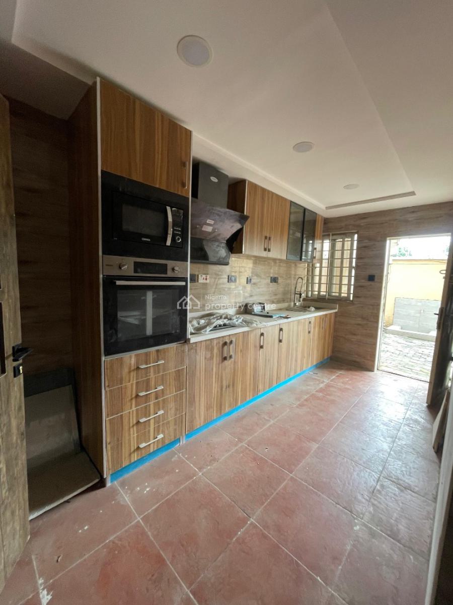 3 Bedrooms, Lekki Phase 1, Lekki, Lagos, Flat / Apartment for Rent