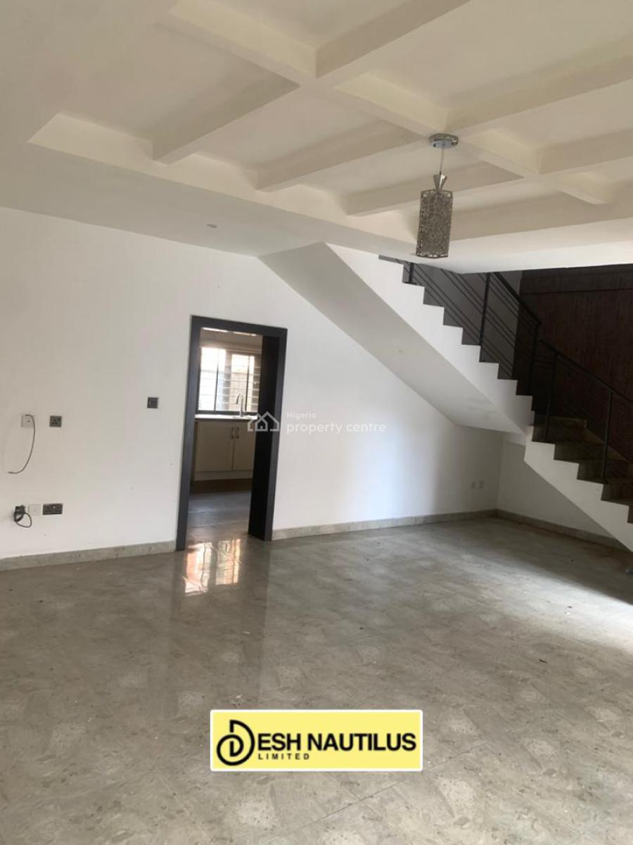 4 Bedroom Terrace Apartment, Lekki Ikate, Ikate, Lekki, Lagos, Flat / Apartment for Sale