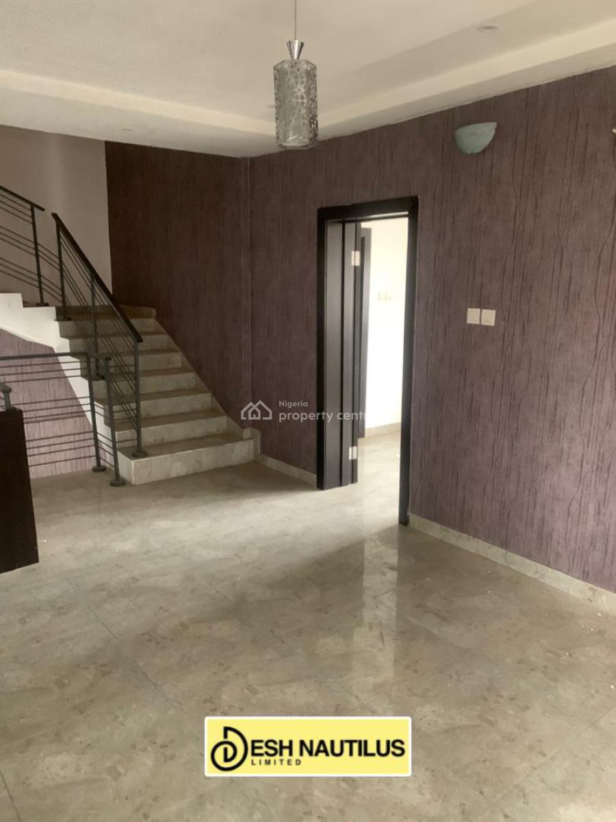 4 Bedroom Terrace Apartment, Lekki Ikate, Ikate, Lekki, Lagos, Flat / Apartment for Sale
