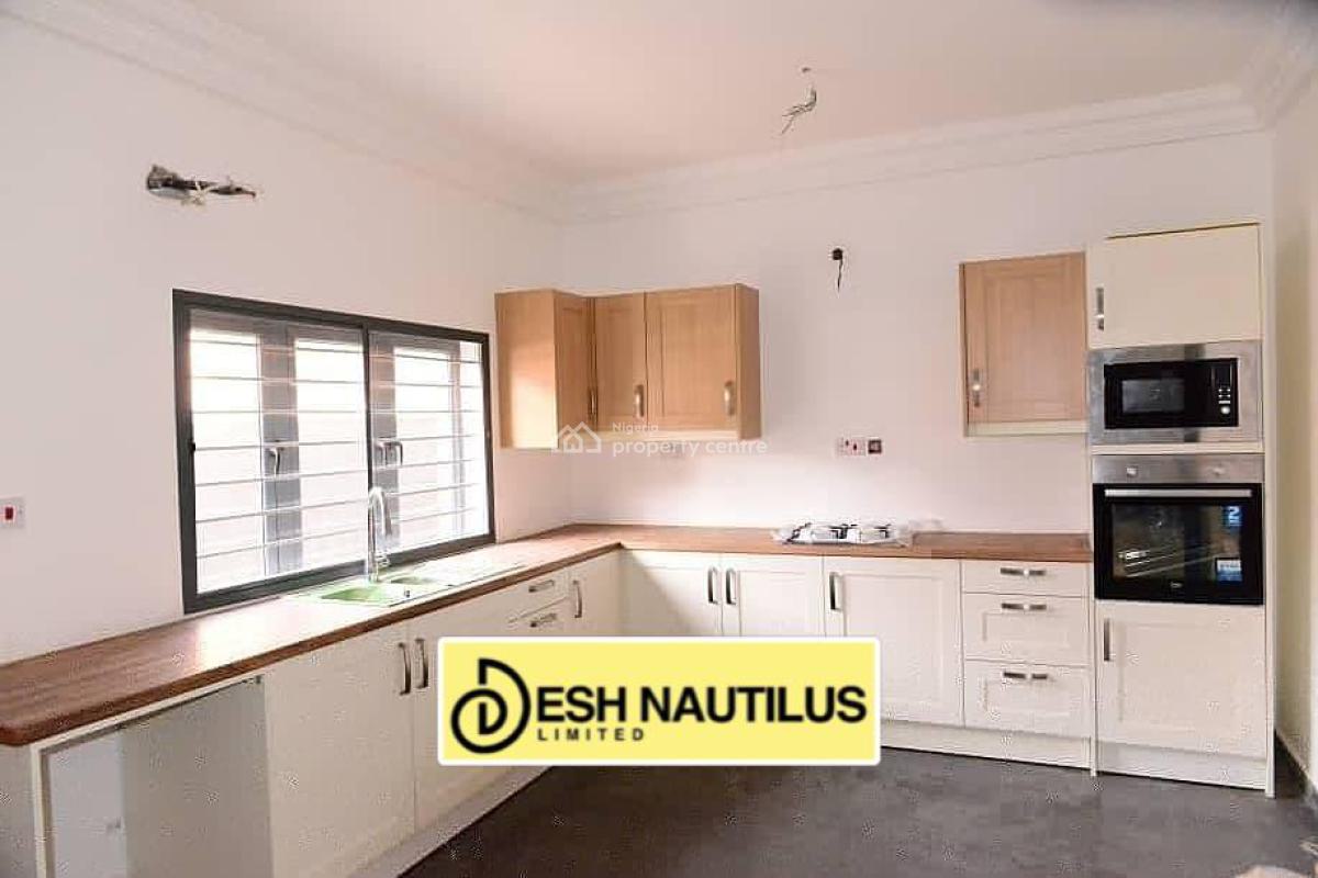 4 Bedroom Terrace Apartment, Lekki Ikate, Ikate, Lekki, Lagos, Flat / Apartment for Sale