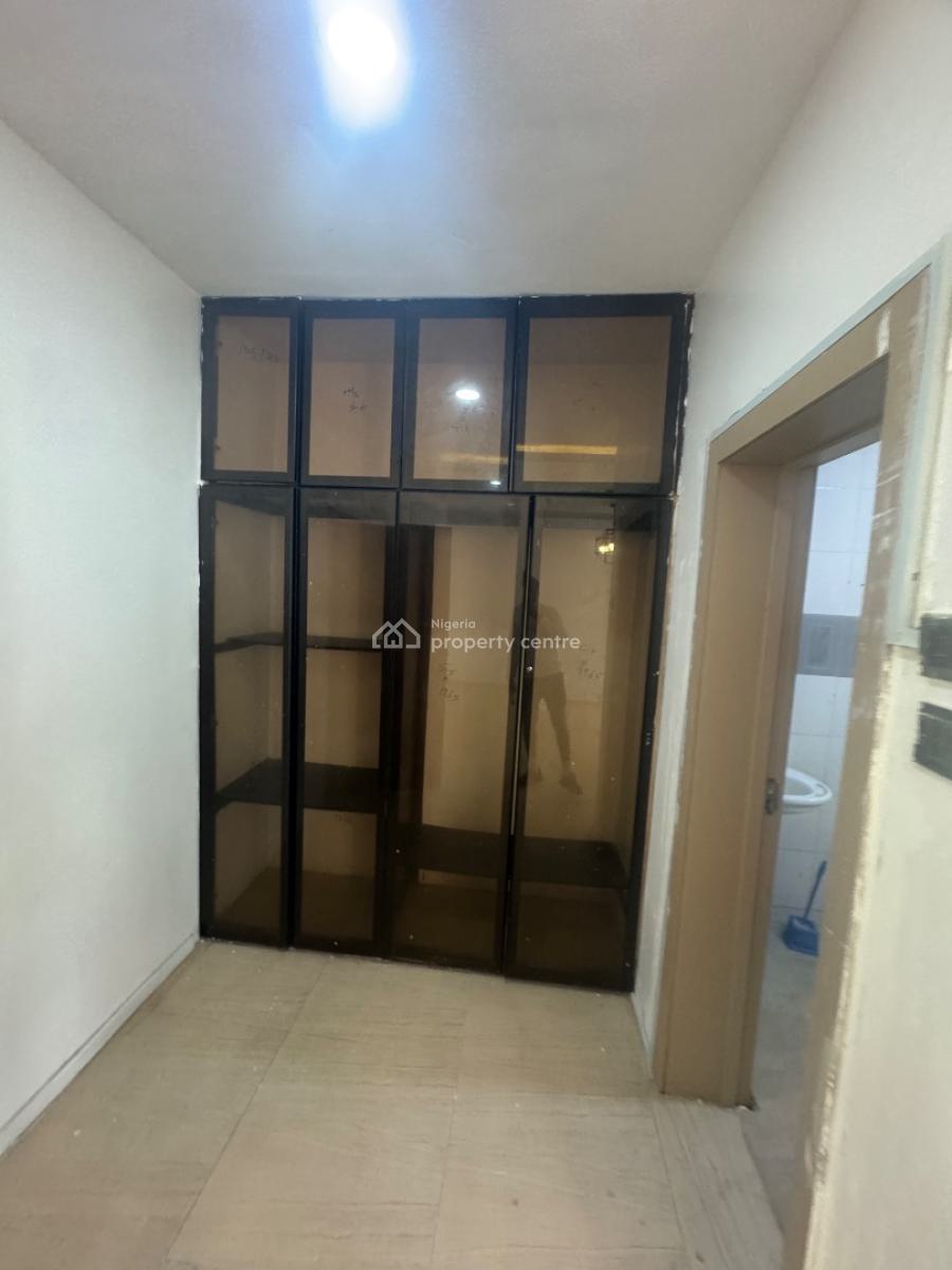 a Super Clean and Spacious Self Contained (upstair), Lekki Phase 1, Lekki, Lagos, Self Contain (single Rooms) for Rent