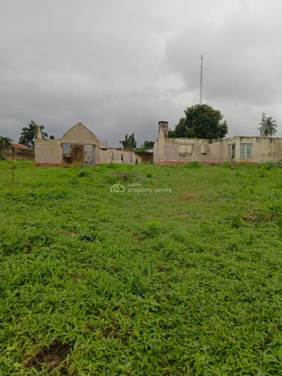 Fenced Parcel of Land with Already Demolished Structure, Subuola Area, Gra, Agodi, Ibadan, Oyo, Land for Sale