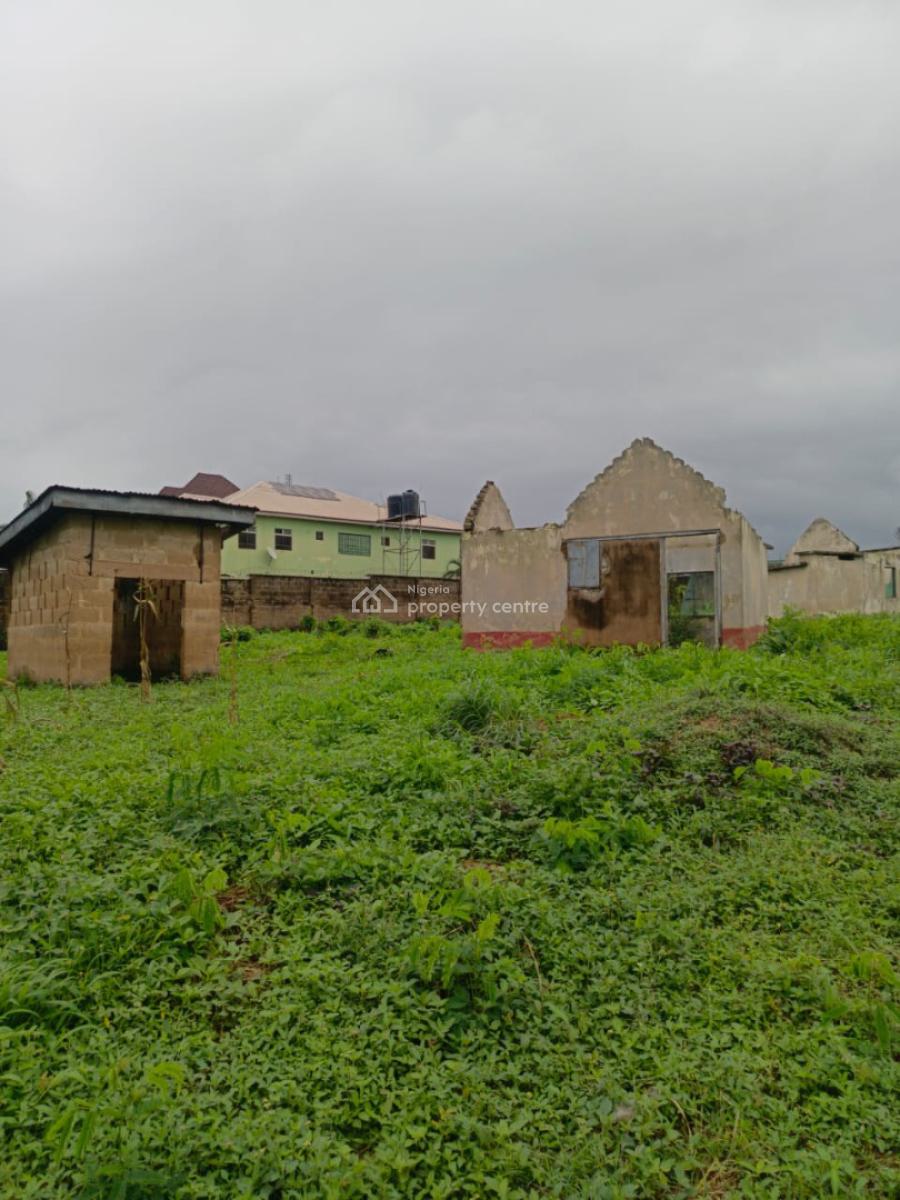 Fenced Parcel of Land with Already Demolished Structure, Subuola Area, Gra, Agodi, Ibadan, Oyo, Land for Sale