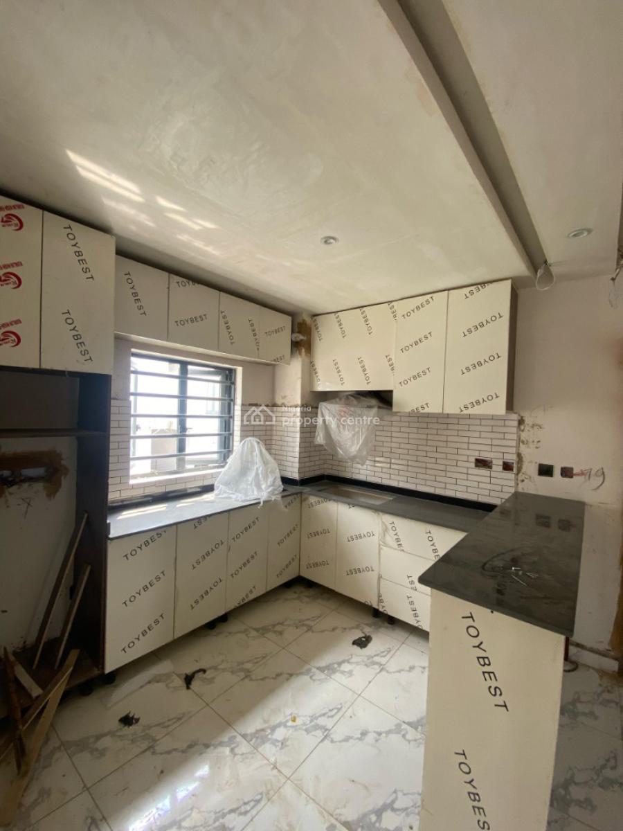 Invest in Luxury! 1/2 Bedroom Apartment with 24/7 Light, Orchid, Lekki, Lagos, Flat / Apartment for Sale