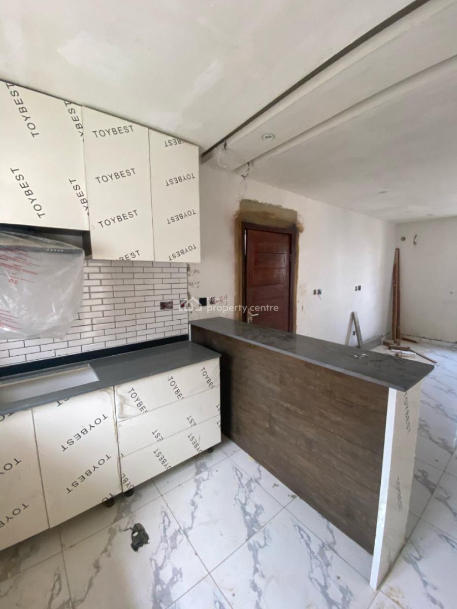Invest in Luxury! 1/2 Bedroom Apartment with 24/7 Light, Orchid, Lekki, Lagos, Flat / Apartment for Sale