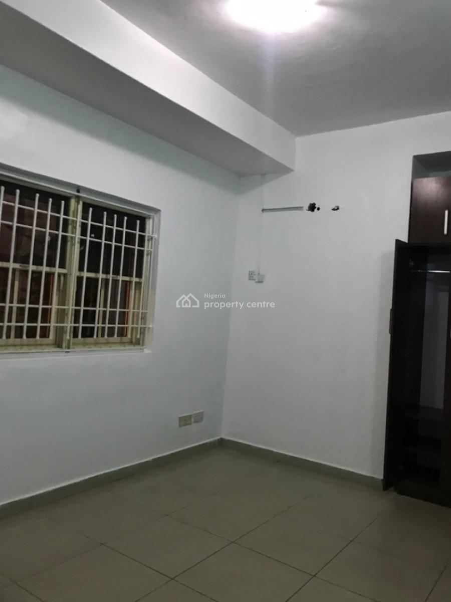 Fully Service 3 Bedroom Flat with a Room Bq @lekki Phase 1, Lekki Phase 1, Lekki, Lagos, Flat / Apartment for Rent