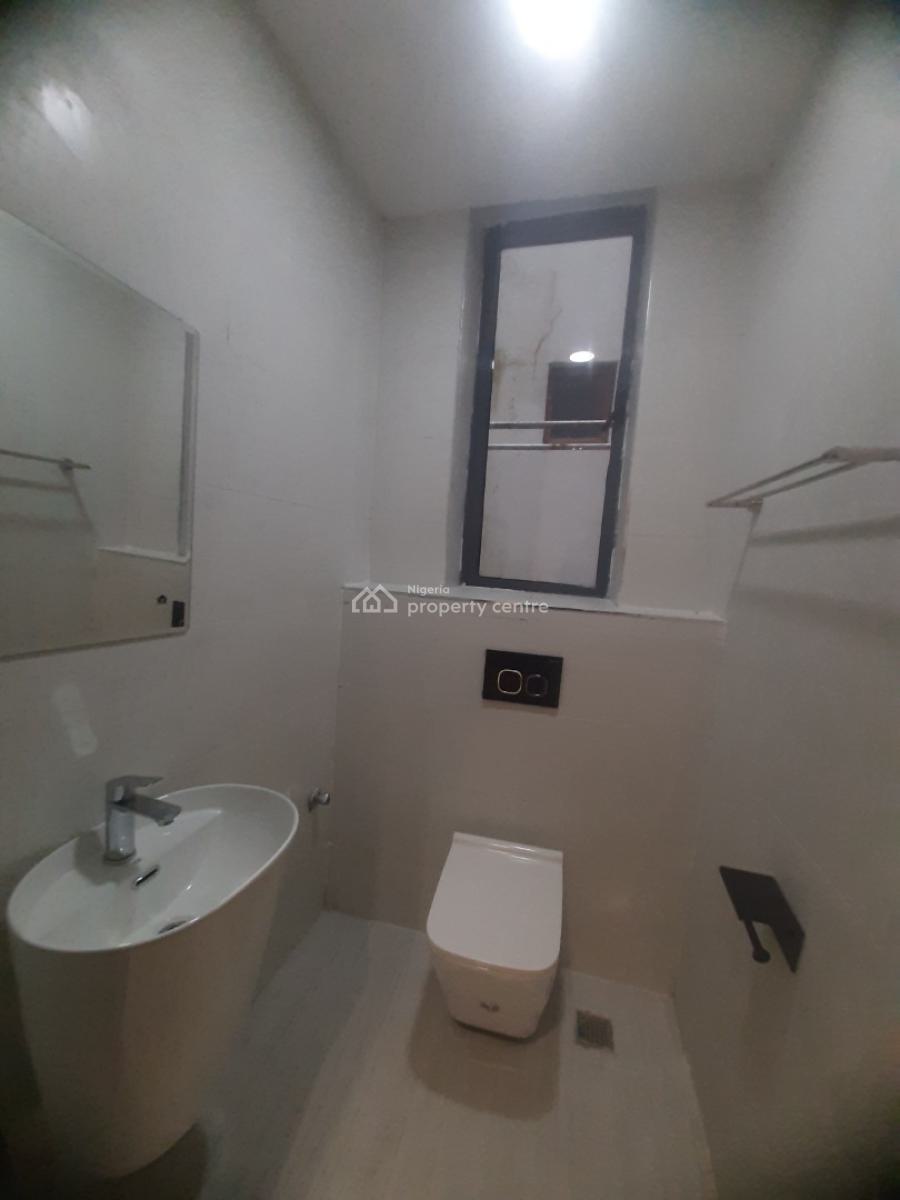 Newly Built and Serviced with 24/7 Power Supply 2 Bedroom En-suite Fla, Ikate Elegushi, Lekki, Lagos, Flat / Apartment for Sale