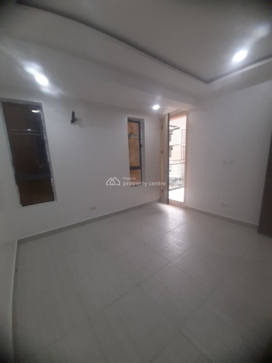 Newly Built and Serviced with 24/7 Power Supply 2 Bedroom En-suite Fla, Ikate Elegushi, Lekki, Lagos, Flat / Apartment for Sale