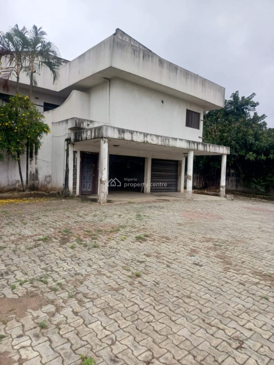 Large Mansion Consisting of 7 Rooms and a 4 Bedroom Bq, New Bodija, Ibadan, Oyo, House for Rent