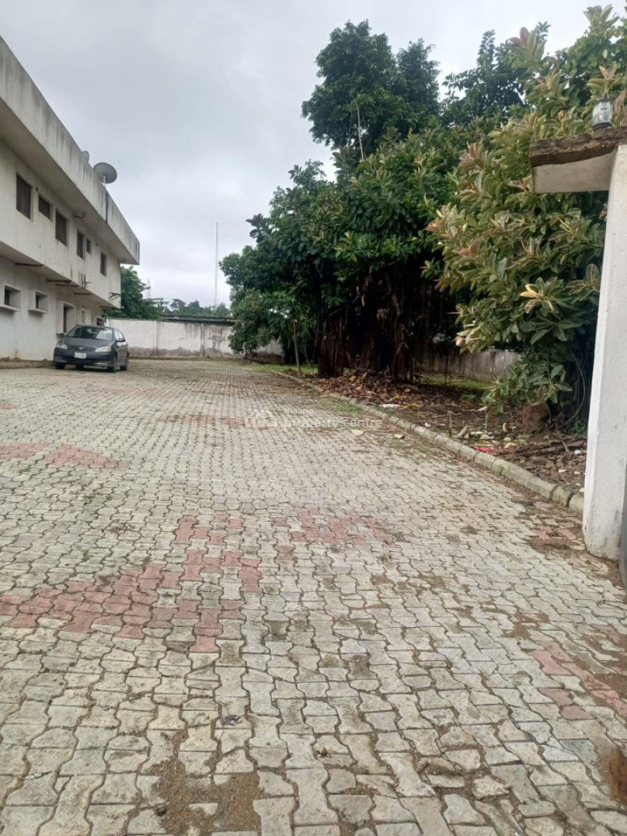 Large Mansion Consisting of 7 Rooms and a 4 Bedroom Bq, New Bodija, Ibadan, Oyo, House for Rent