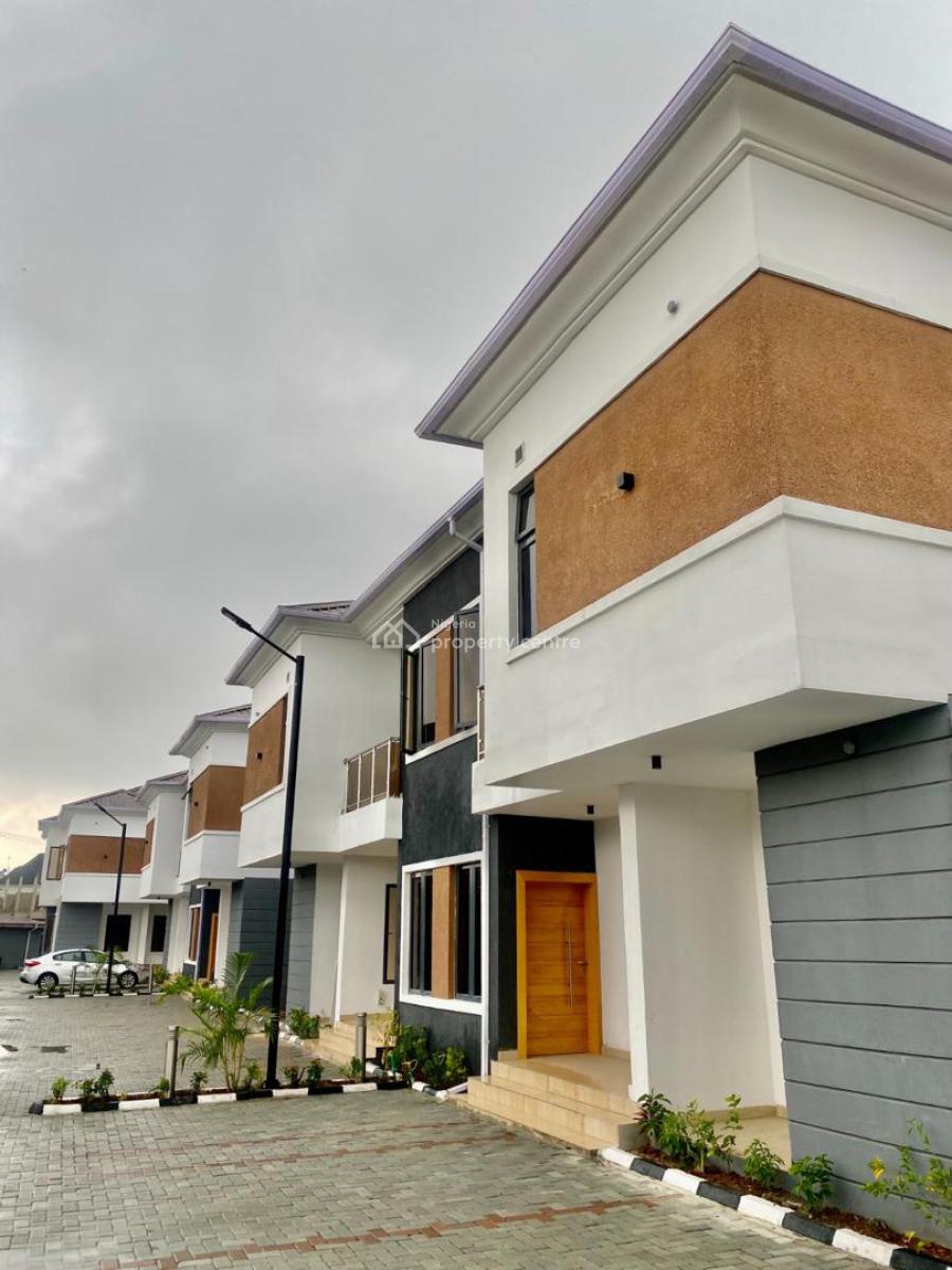 Well Maintained 3-bedroom Duplex, Agungi, Lekki, Lagos, Detached Duplex for Rent
