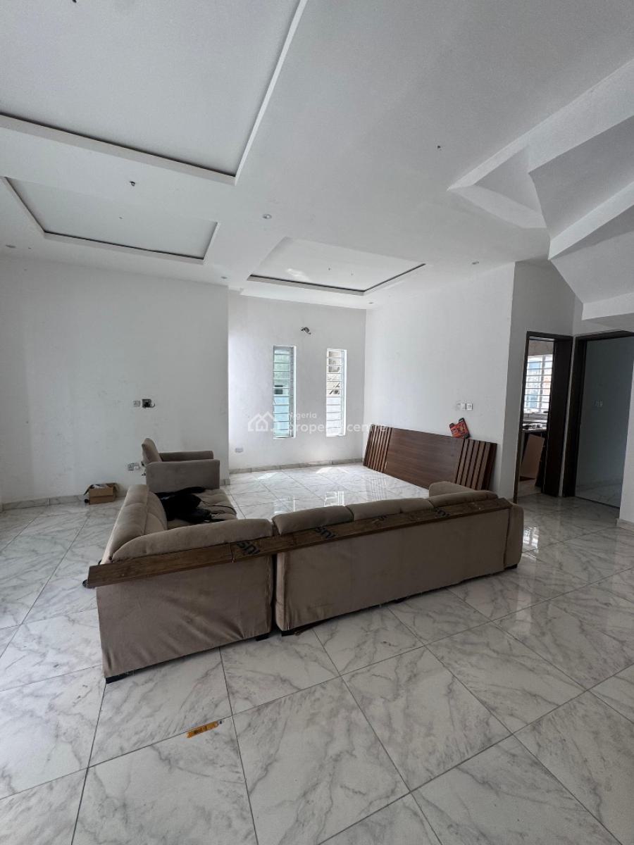 4 Bedroom Semi Detached Duplex with Bq, Ologolo, Lekki, Lagos, Semi-detached Duplex for Sale