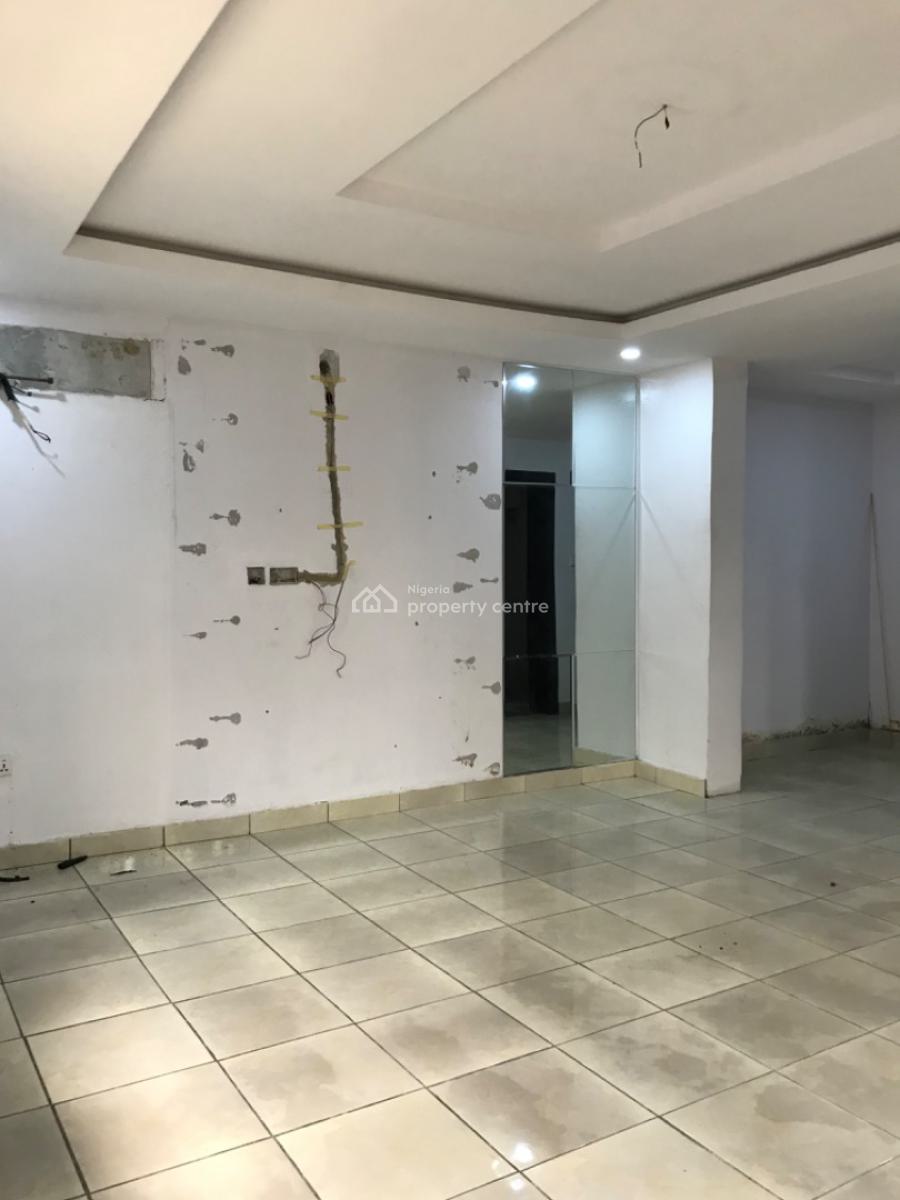 Very Standard Clean Massive Mini Flat @lekki Phase 1, Lekki Phase 1, Lekki, Lagos, Mini Flat (room and Parlour) for Rent