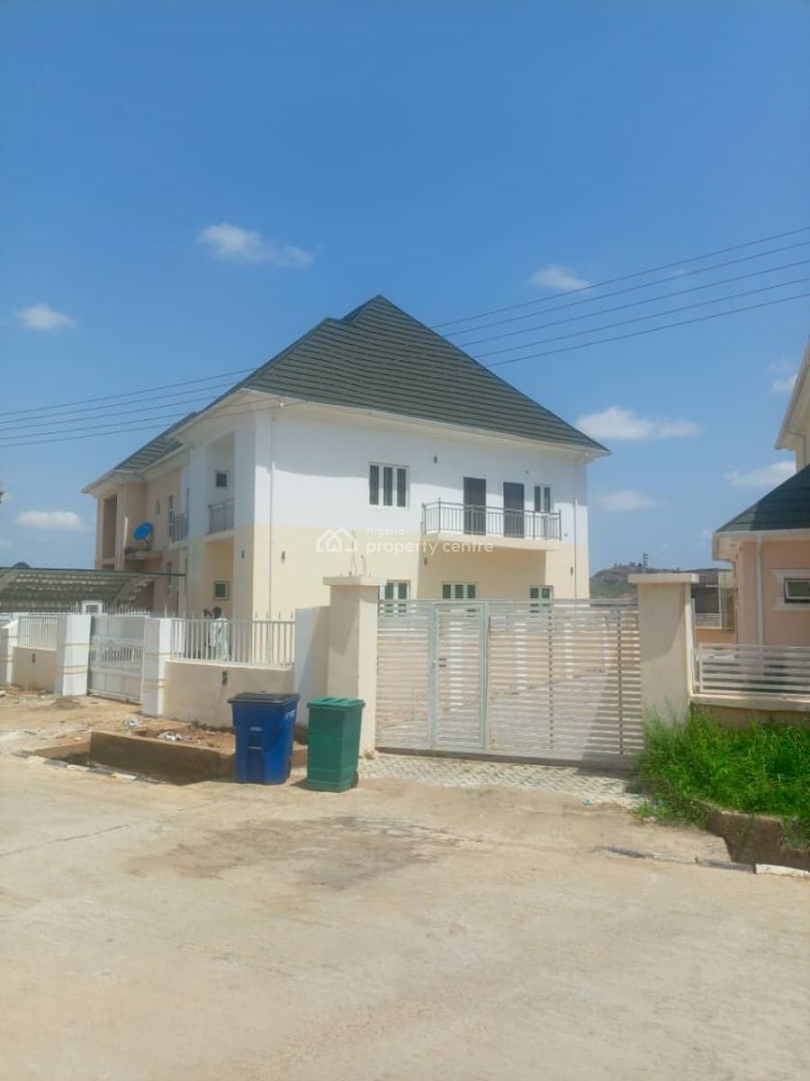 Expansive 4 Bedroom Semi-detached Duplex, River Park, Lugbe District, Abuja, Semi-detached Duplex for Sale