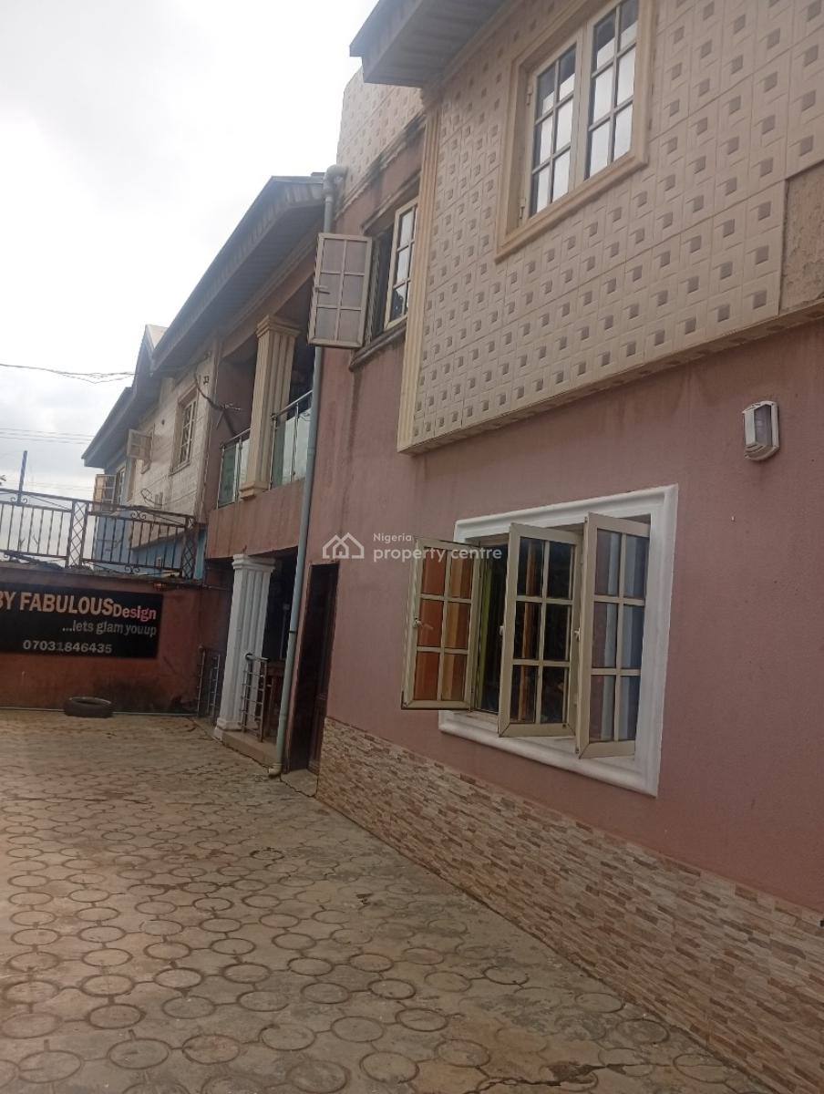5 Bedroom Duplex with 2 No.of 3 Bedroom Flat, Doland Estate ,akute Via Ojodu Berger Lagos, Ojodu Berger, Ojodu, Lagos, Detached Duplex for Sale