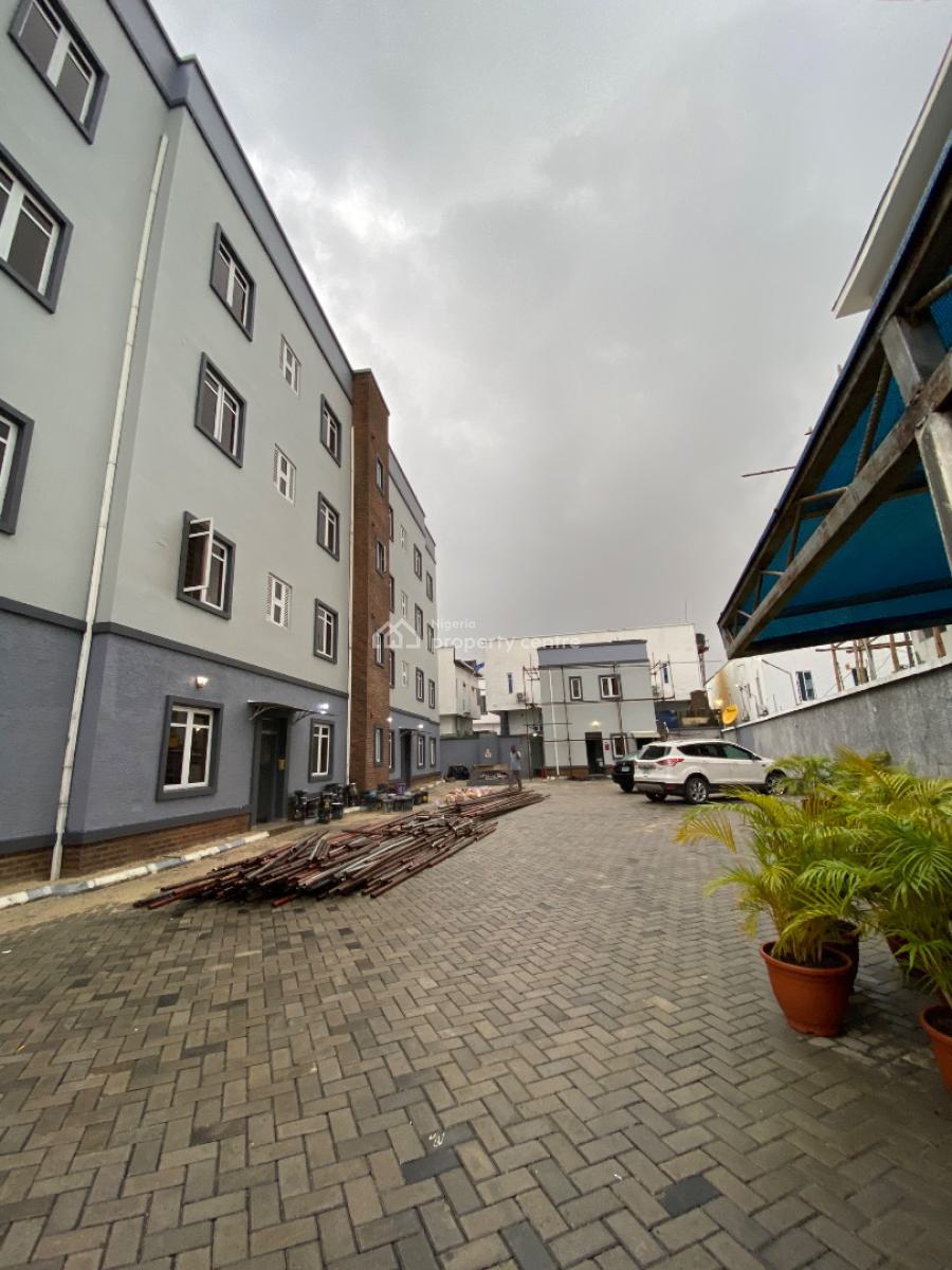 Luxury 1 Bedroom Apartment (mini Flat) with Ac and Washing Machine, Luxury Estate Beside Lekki Palm City Ajah, Ajah, Lagos, Mini Flat (room and Parlour) for Rent