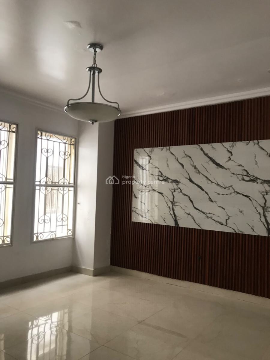 Fully Service Mini Flat @lekki Phase 1, Lekki Phase 1, Lekki, Lagos, Mini Flat (room and Parlour) for Rent
