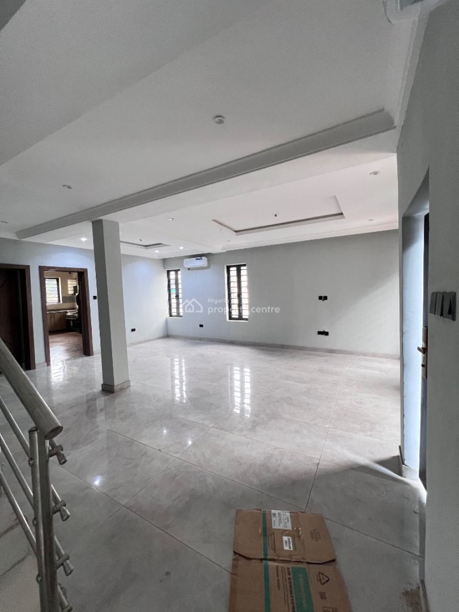 Finely Finished  5 Bedroom Terraced Duplex, Shonibare Estate, Maryland, Lagos, Terraced Duplex for Sale
