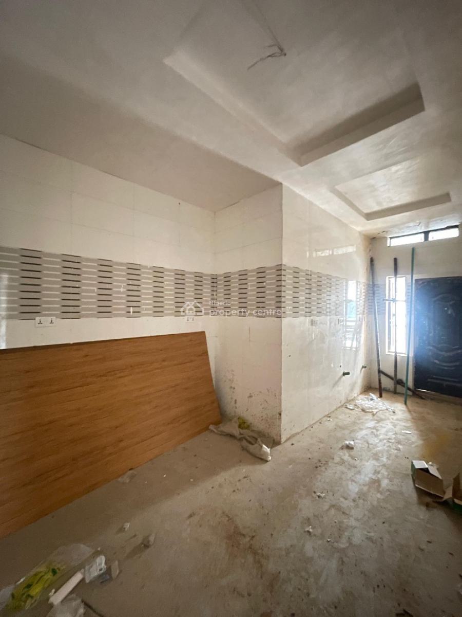 Lovely 3 Bedroom Apartment with Penthouse(85% Completed), Yaba, Lagos, Flat / Apartment for Sale