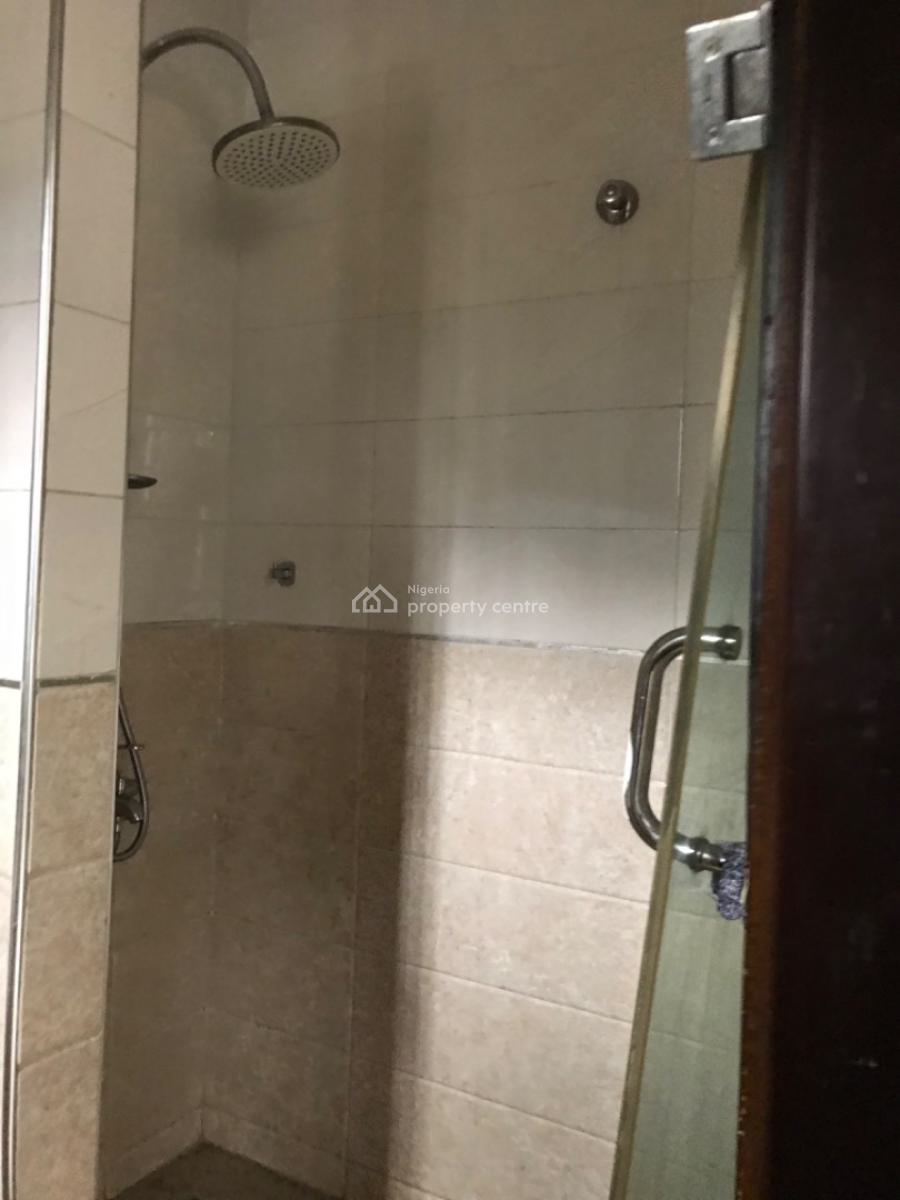 Fully Service and Fitted 2 Bedroom Flat @lekki Phase 1, Lekki Phase 1, Lekki, Lagos, Flat / Apartment for Rent