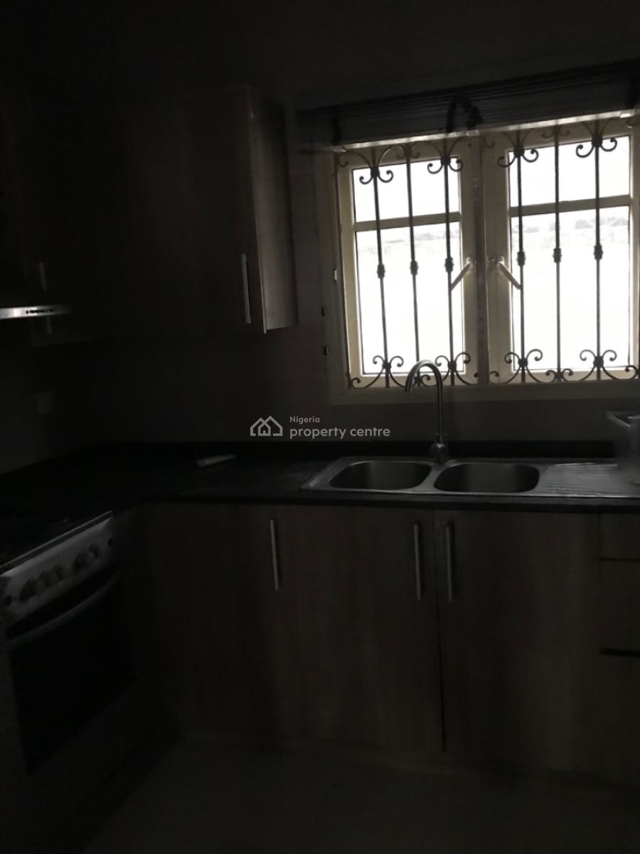 Fully Service and Fitted 2 Bedroom Flat @lekki Phase 1, Lekki Phase 1, Lekki, Lagos, Flat / Apartment for Rent