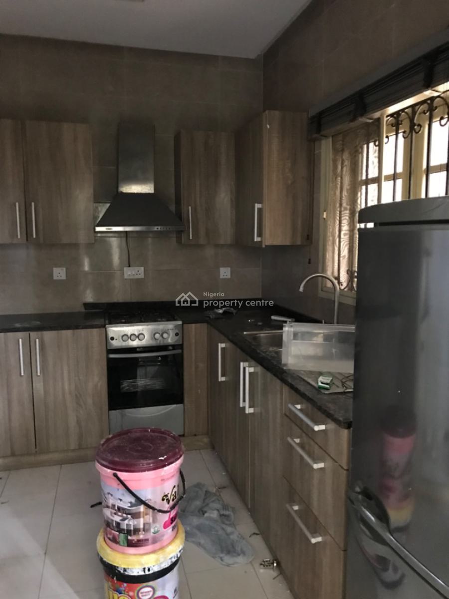 Fully Service and Fitted 2 Bedroom Flat, Lekki Phase 1, Lekki, Lagos, Flat / Apartment for Rent